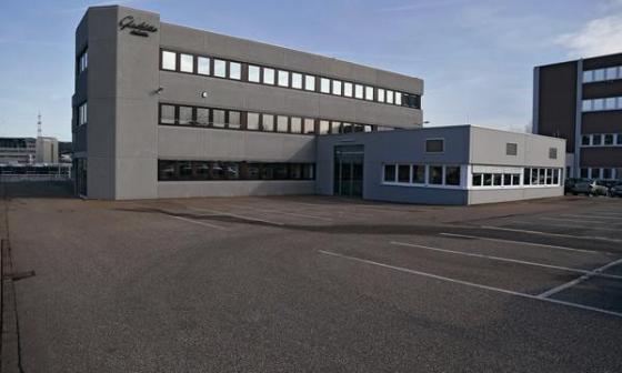 格拉苏蒂Glashütte在普福尔茨海姆落成新表盘生产厂