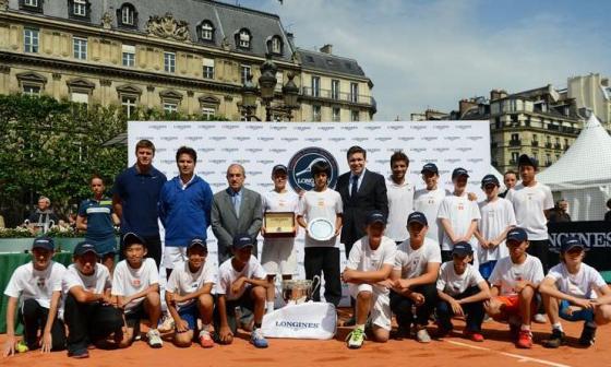 浪琴 Longines 传承法网传奇荣耀 寻找未来网球冠军