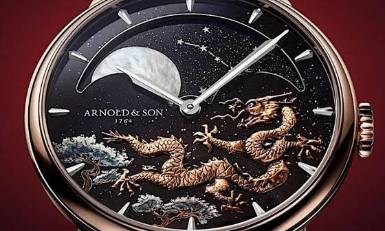 亚诺表另一款龙年生肖表 结合大型月相、金雕和微绘等三大元素