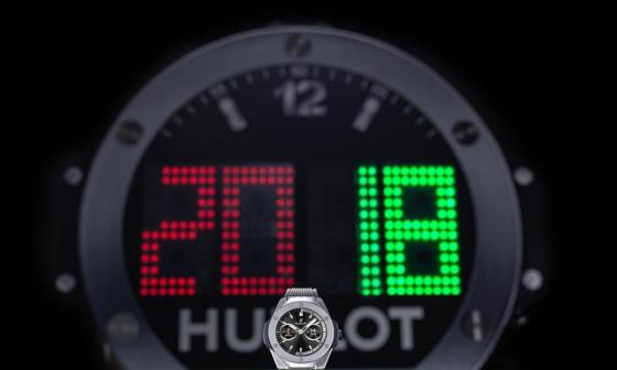 身为FIFA世界杯足球赛官方时计的HUBLOT宇舶表，携手品牌大使与品牌之友，发表一项重要宣言以彰显足球运动的钢铁精神，与世人分享成为体坛王者的成功心法