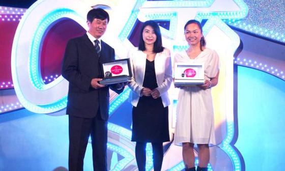 宝齐莱 (Carl F. Bucherer) 全力赞助“2012 年杰出领袖选举”