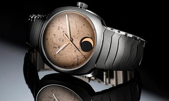 歌咏极致纯粹：H. MOSER & CIE. 疾速者恒动月相陨石概念腕表