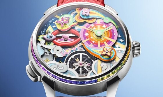 一键启动 7 种机关 路易威登新款 Tambour Taiko 珐琅手表，连飞行陀飞轮都变成 “和平符号”