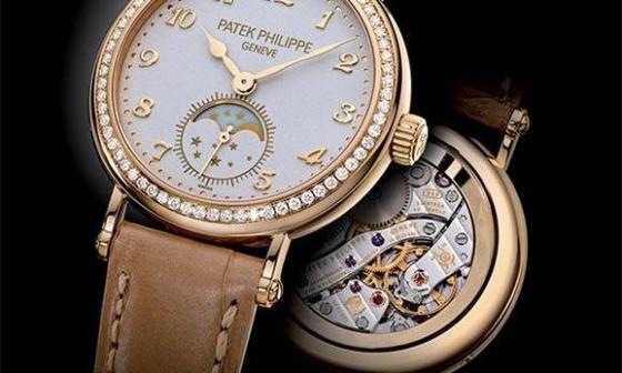 腕上的天赐之宝——Patek Philippe百达翡丽 Ref. 7121月相腕表