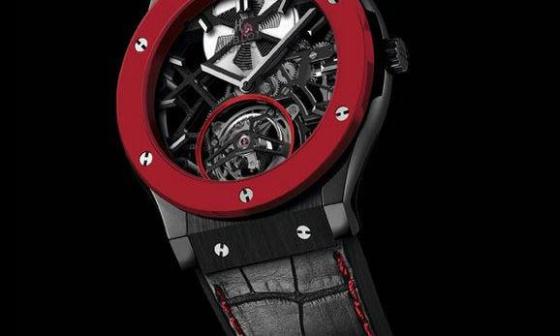 HUBLOT宇舶表呈献“红与黑镂空陀飞轮”陶瓷腕表