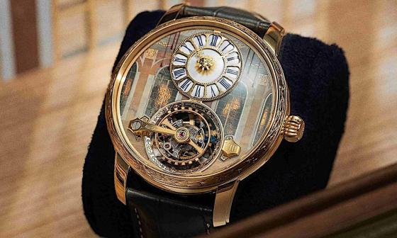 镜厅光影 腕间永恒：MONTBLANC 明星传承系列悬浮外置陀飞轮腕表凡尔赛宫限量版