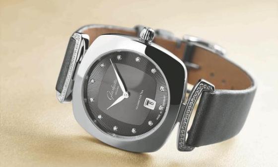 格拉苏蒂 Glashütte 优雅呈现Pavonina系列女表 向女性致以崇高敬