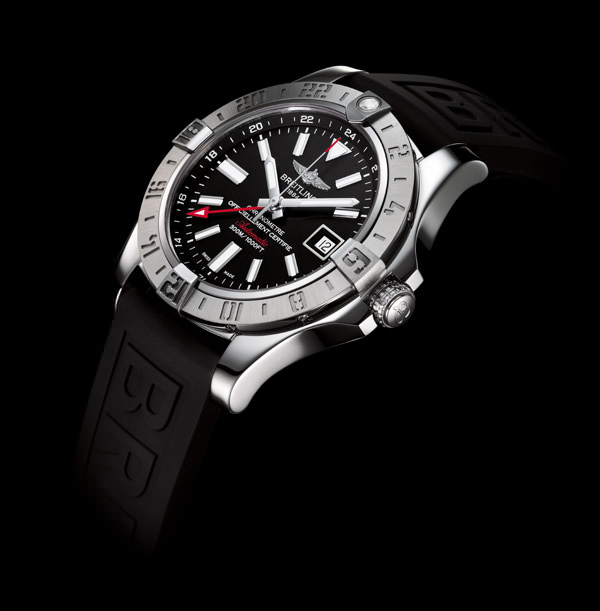 血性迸发——百年灵 breitling 复雠者系列腕表展现夺人气势