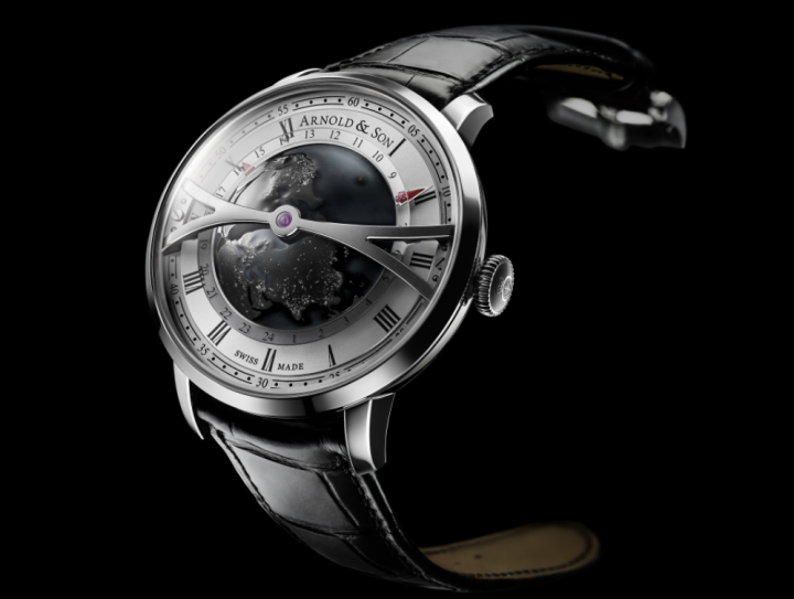 Globetrotter Night表壳直径为42mm，采用不锈钢表壳，此手表设计以及其原创的方式显示出世界时间，凭着手表上的各洲地理位置，即可辨别出另一时区时间