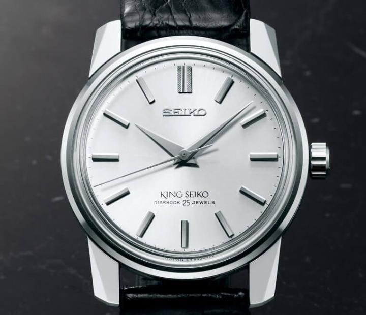 1965年原版的二代KSK手表，它较前一代增加了防水性能与停秒功能，展现SEIKO当时制表技术的高水准