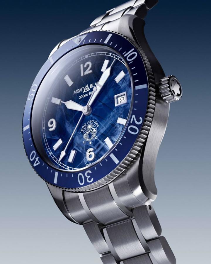 万宝龙推出自家潜水表1858系列Iced Sea日期显示自动表，手表的设计灵感相当独特。